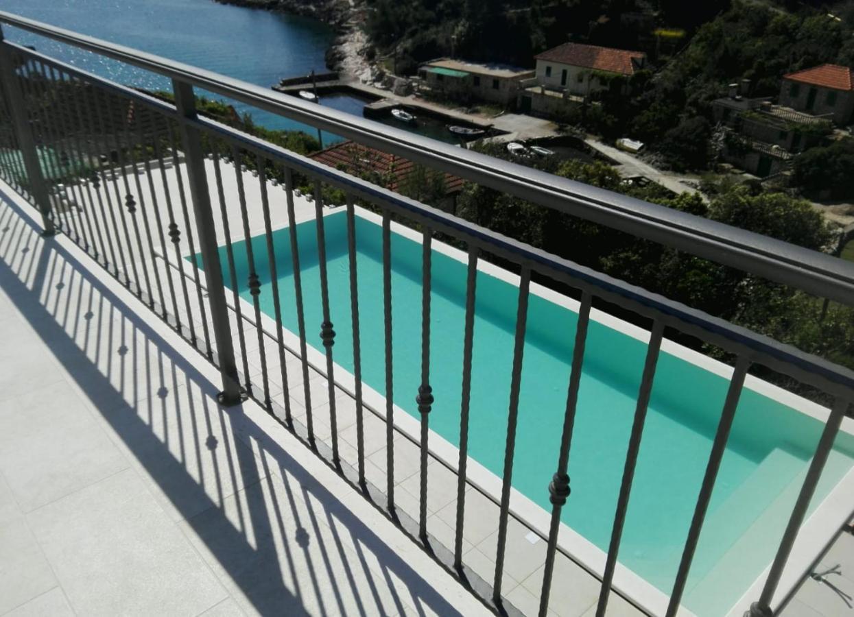 Holiday Hvar Vrbanj Buitenkant foto