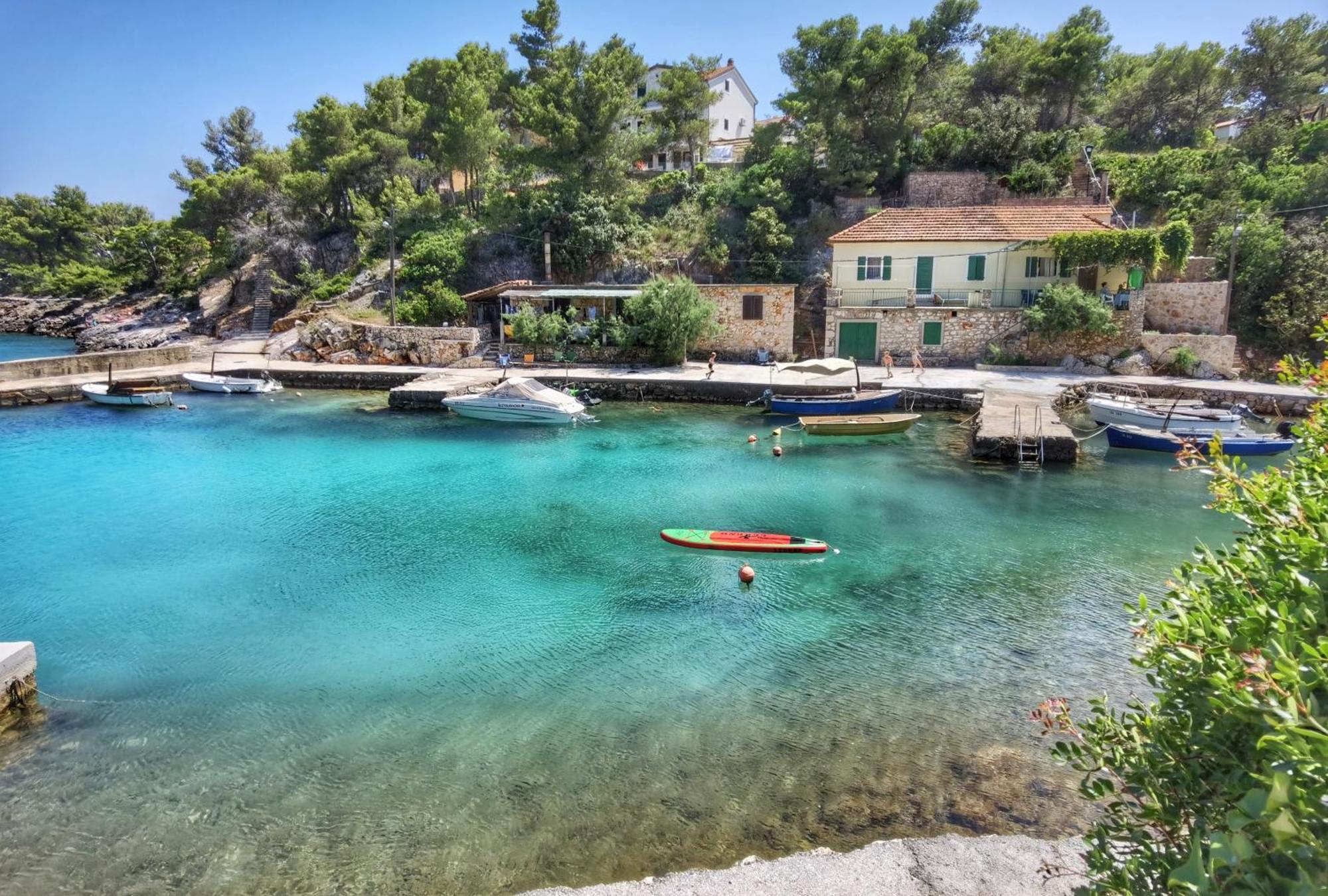 Holiday Hvar Vrbanj Buitenkant foto
