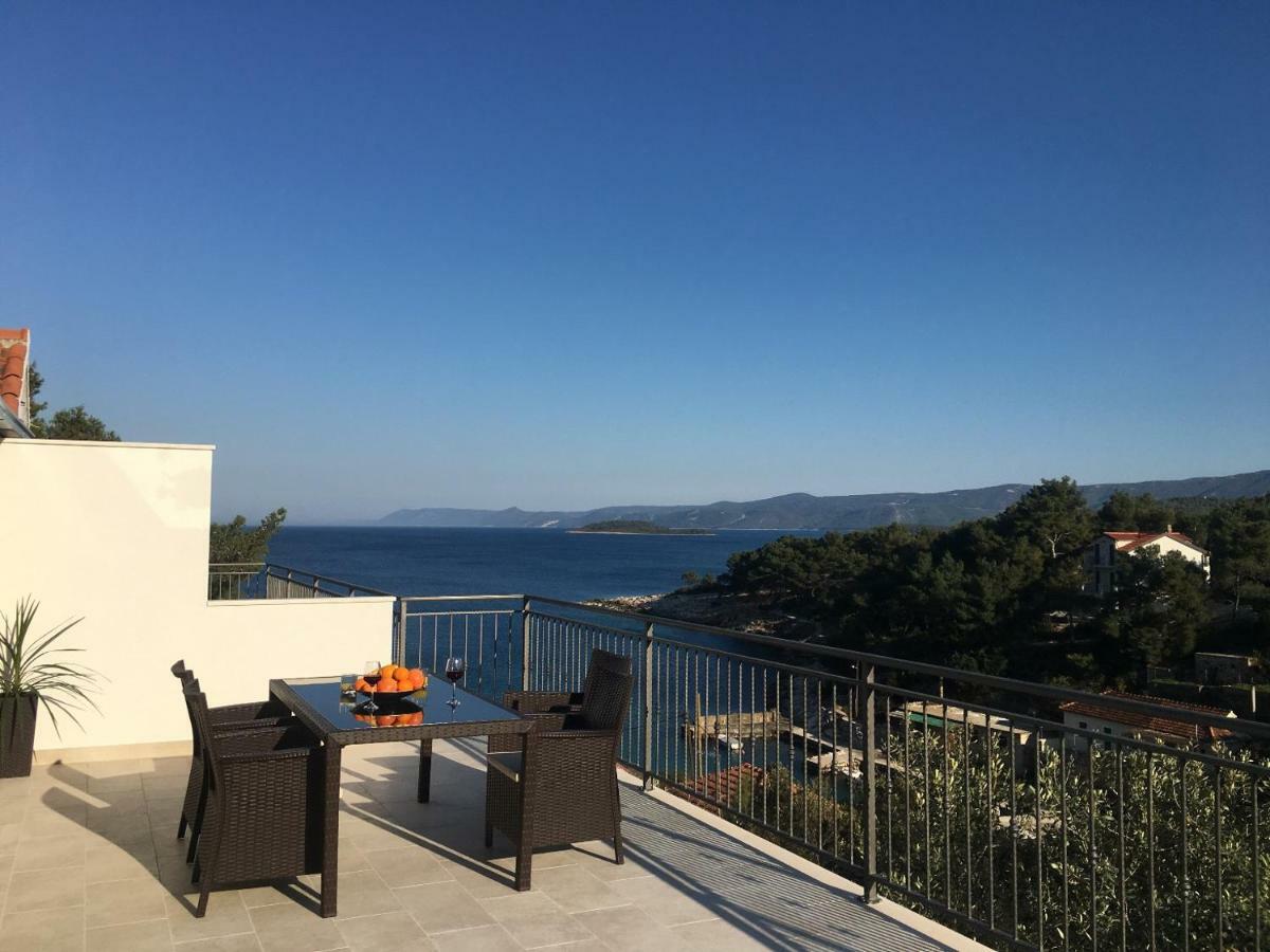 Holiday Hvar Vrbanj Buitenkant foto