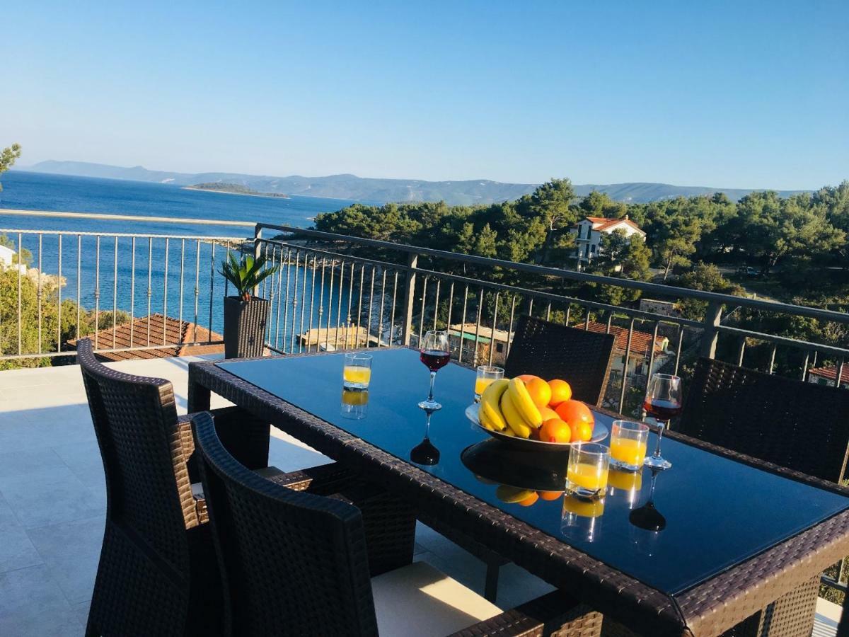 Holiday Hvar Vrbanj Buitenkant foto