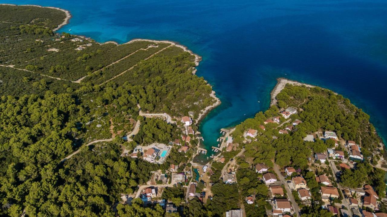 Holiday Hvar Vrbanj Buitenkant foto